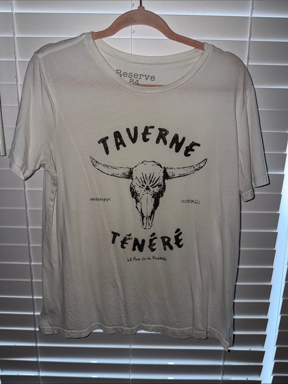Womens Graphic T-Shirt - Taverne Ténéré Skull Print